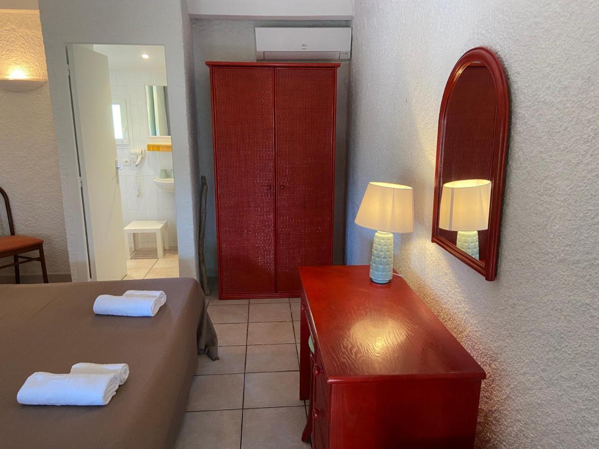 Les Lodges De La Plage U Dragulinu Sari-Solenzara Ngoại thất bức ảnh